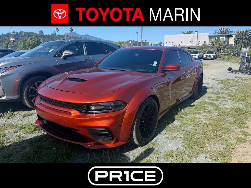 2021 DODGE Charger