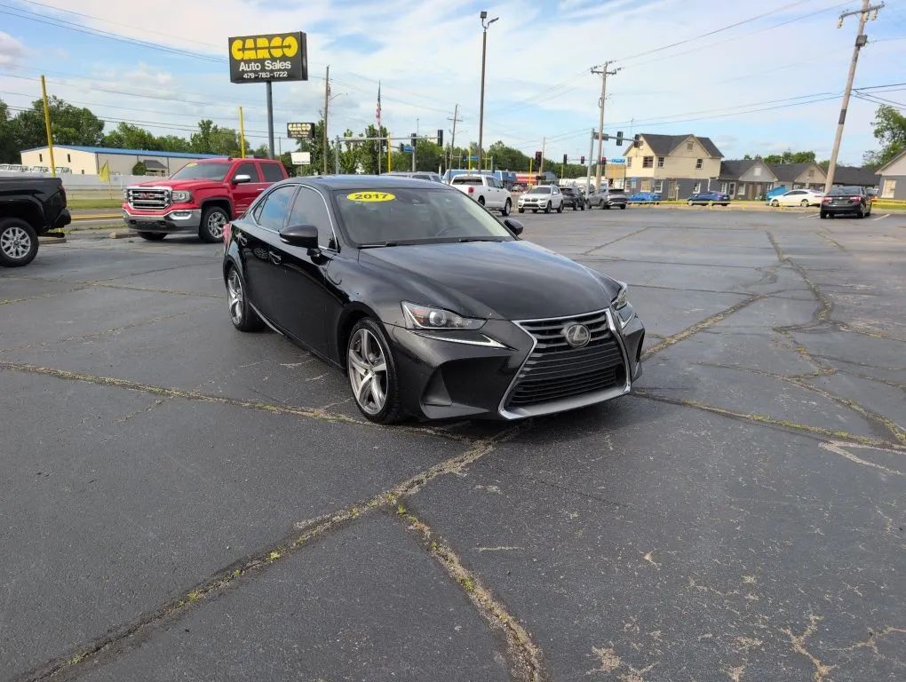 2017 LEXUS IS