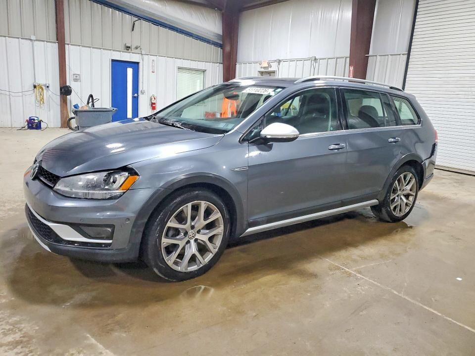 2017 VOLKSWAGEN Golf Alltrack