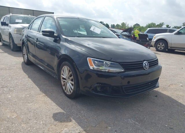 2013 VOLKSWAGEN Jetta