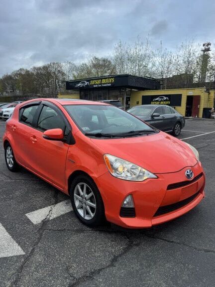 2012 TOYOTA Prius