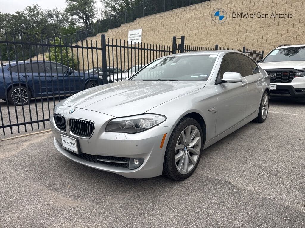 2012 BMW 5 Series