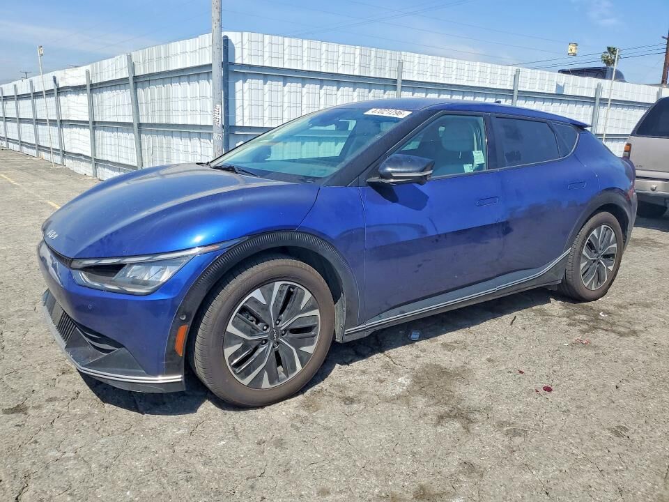 2023 KIA EV6
