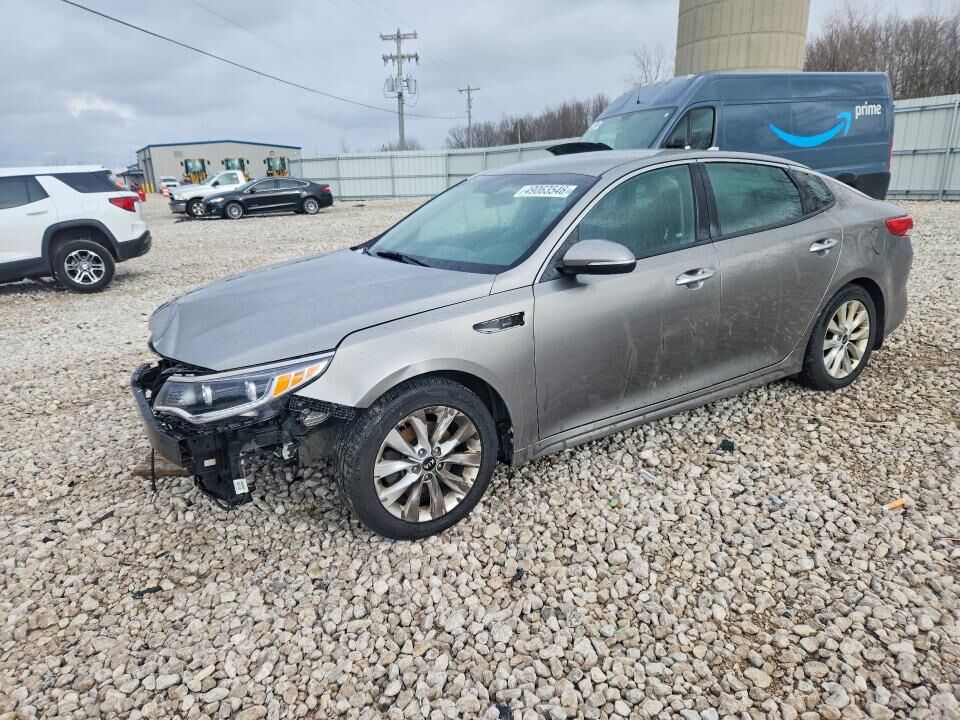 2017 KIA Optima