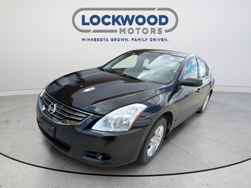 2012 NISSAN Altima