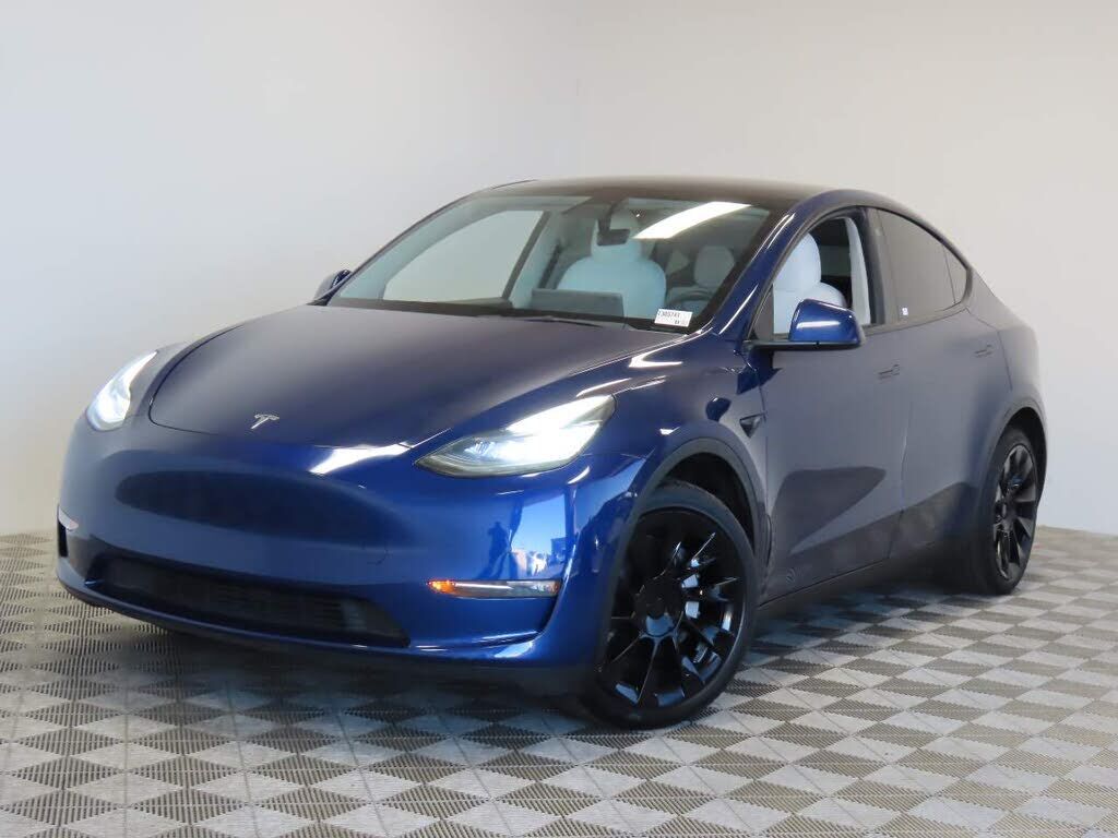 2021 TESLA Model Y