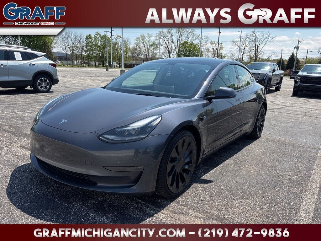 2023 TESLA Model 3