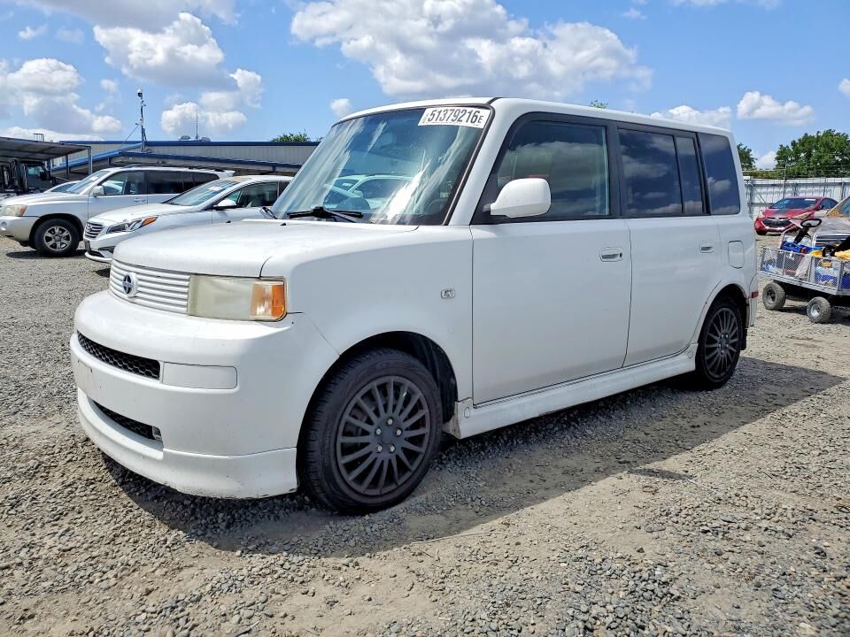 2004 TOYOTA SCION
