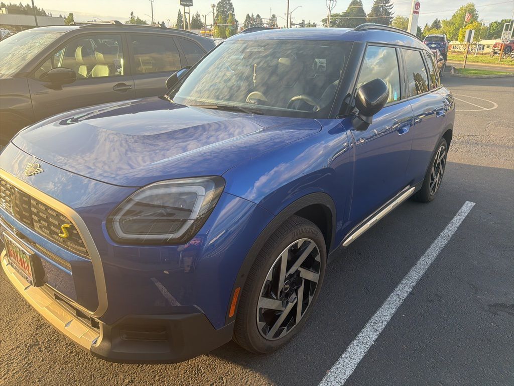 2025 MINI Countryman