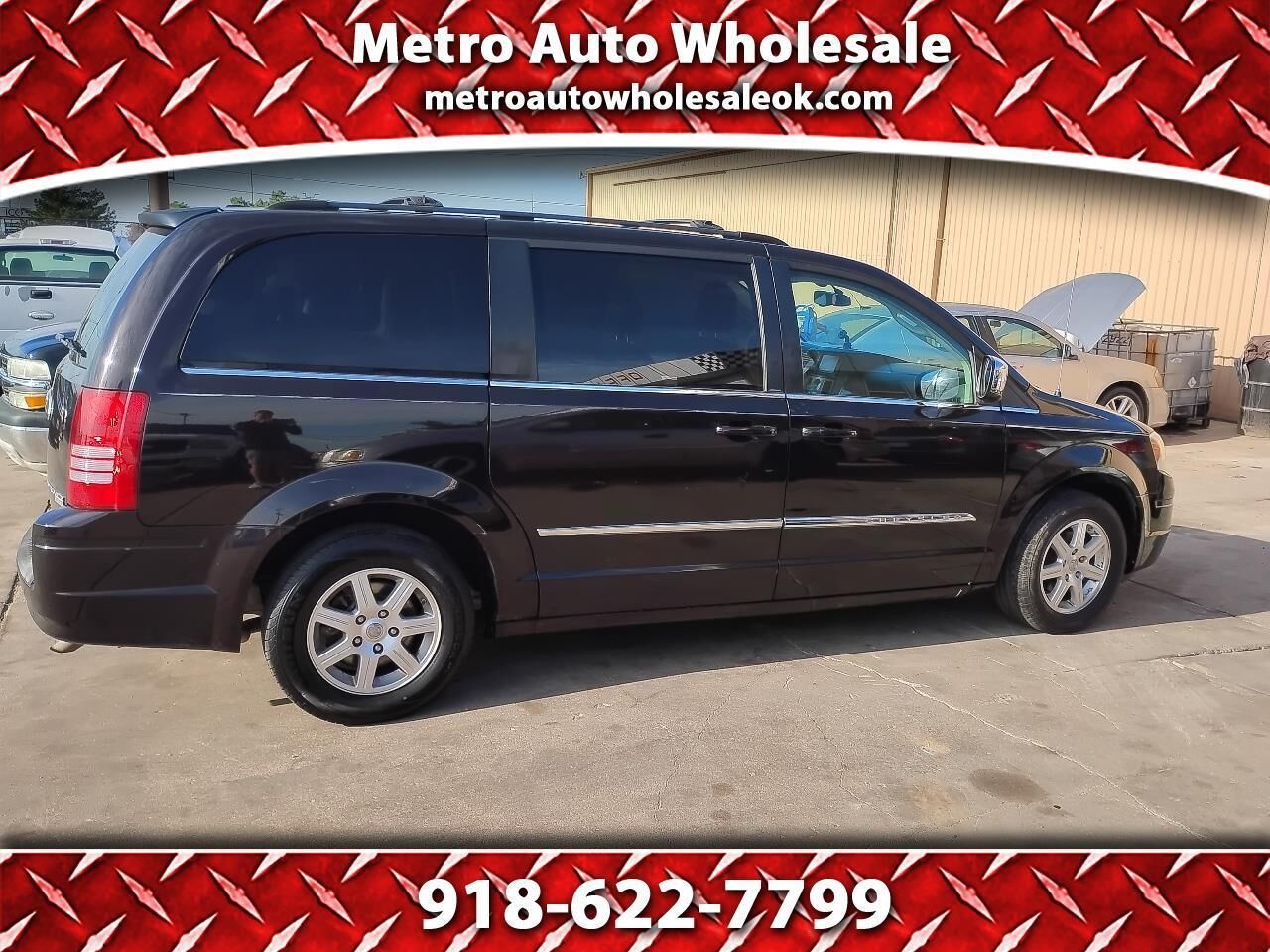 2010 CHRYSLER Town and Country