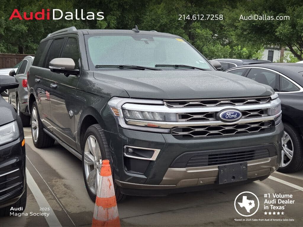 2023 FORD Expedition