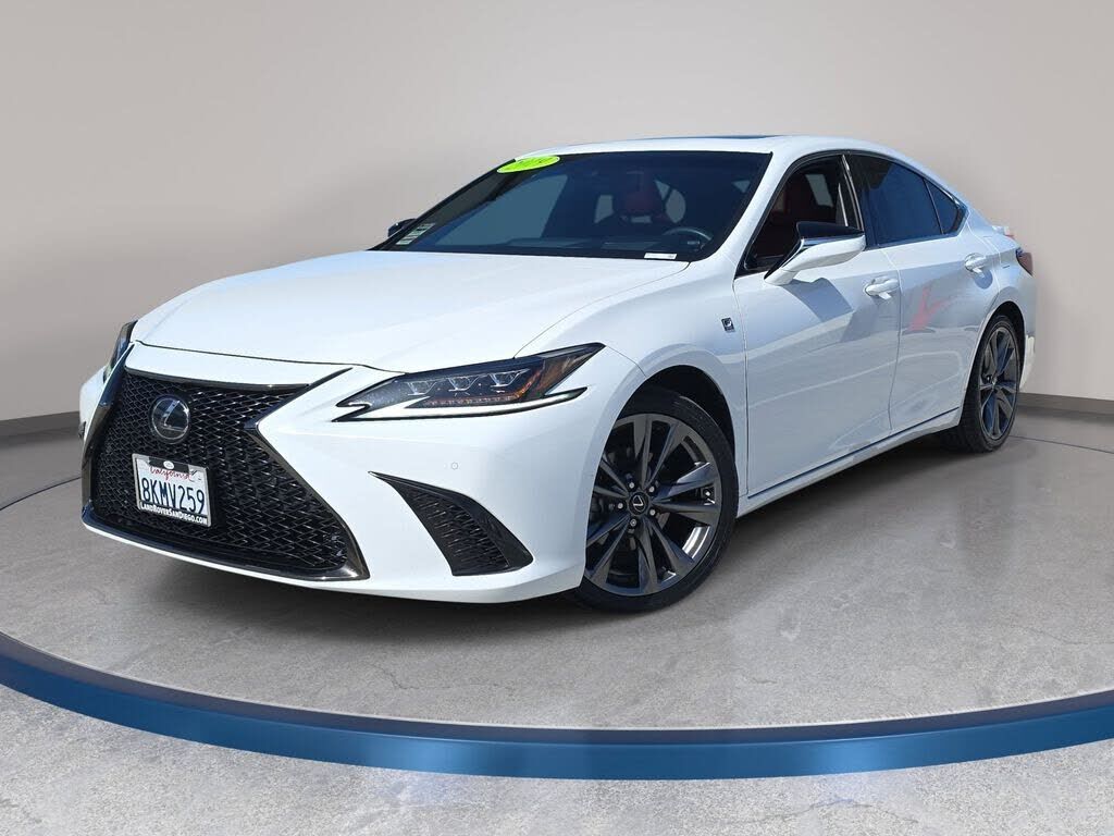 2019 LEXUS ES