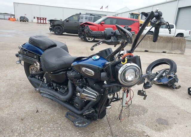 2023 HARLEY DAVIDSON FLHCS / Heritage Classic 114