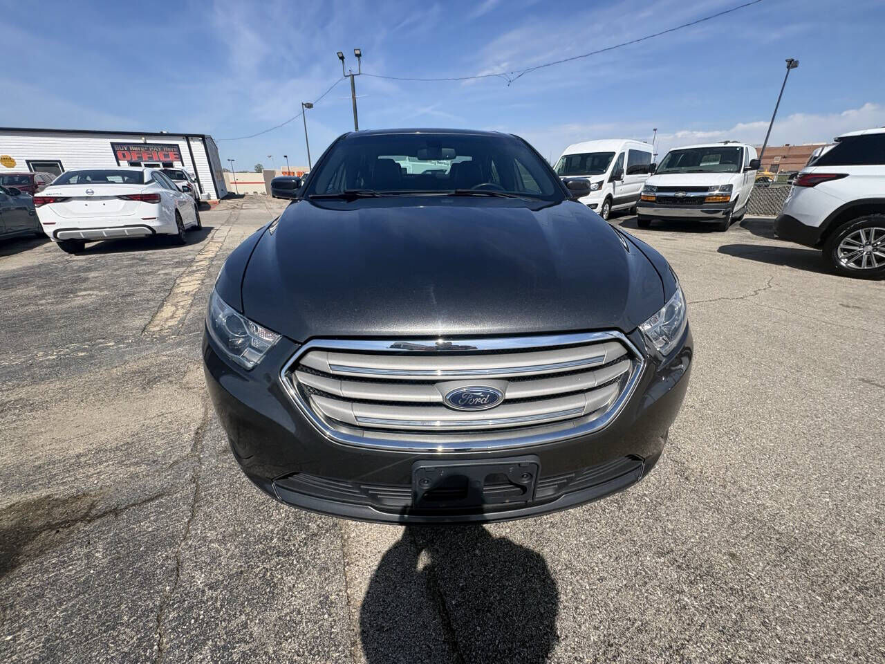 2017 FORD Taurus