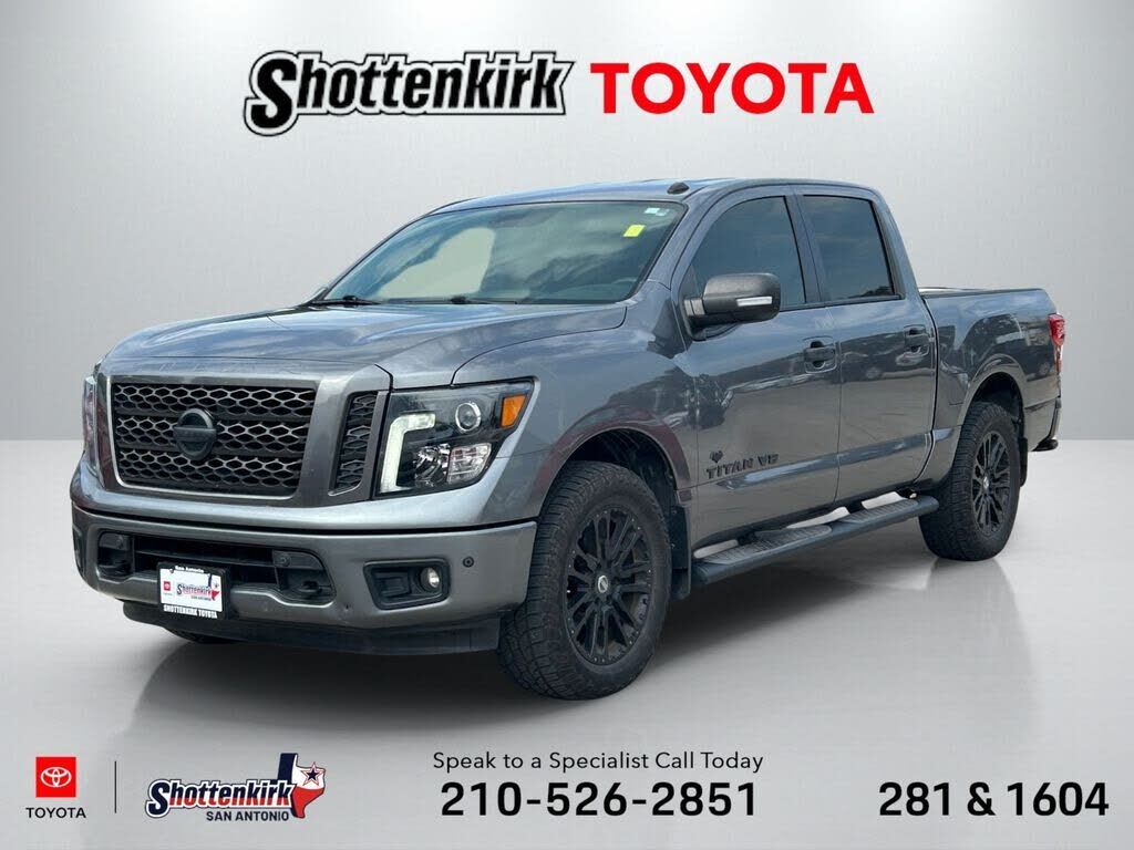 2019 NISSAN Titan