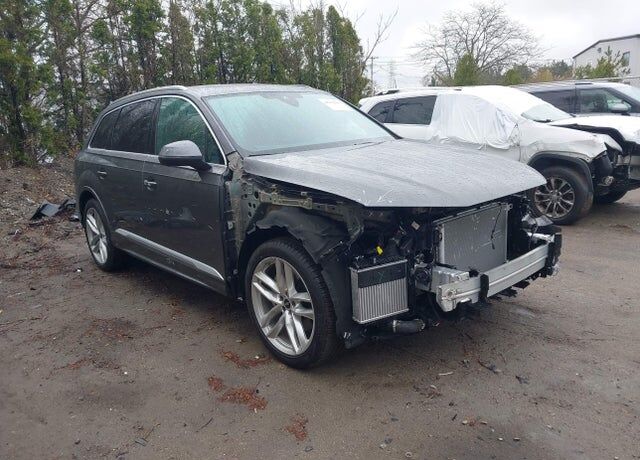 2025 AUDI Q7