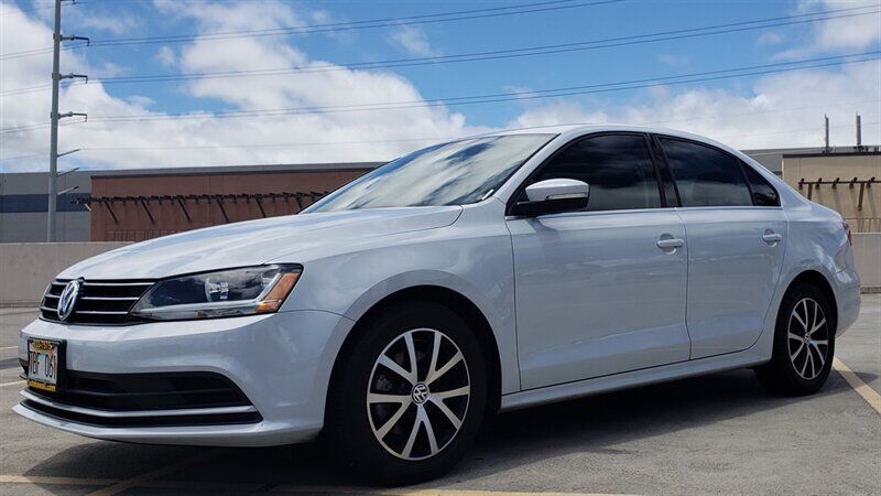 2017 VOLKSWAGEN Jetta