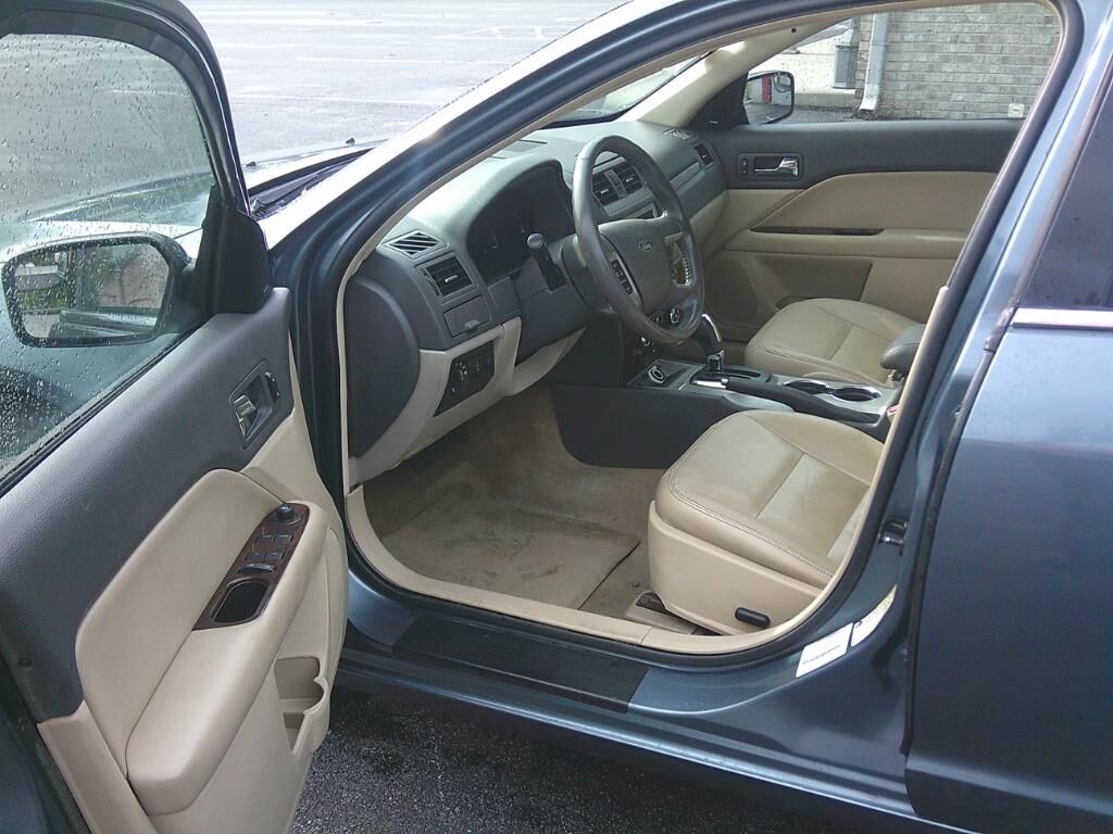 2012 FORD Fusion