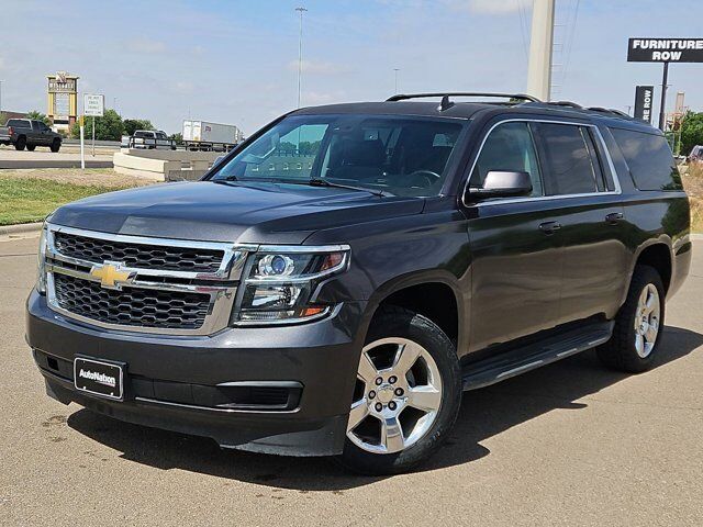 2016 CHEVROLET Suburban