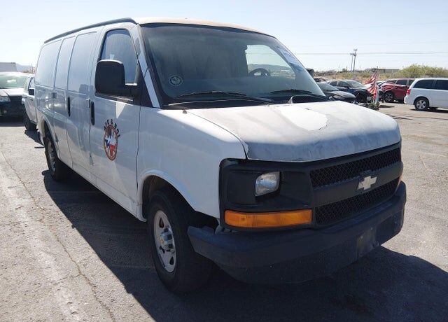 2004 CHEVROLET Express