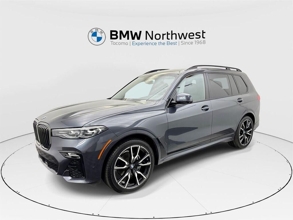 2022 BMW X7