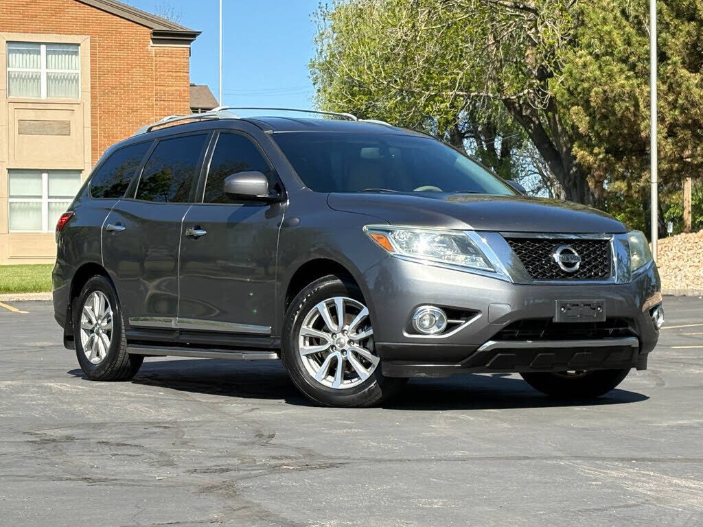 2015 NISSAN Pathfinder