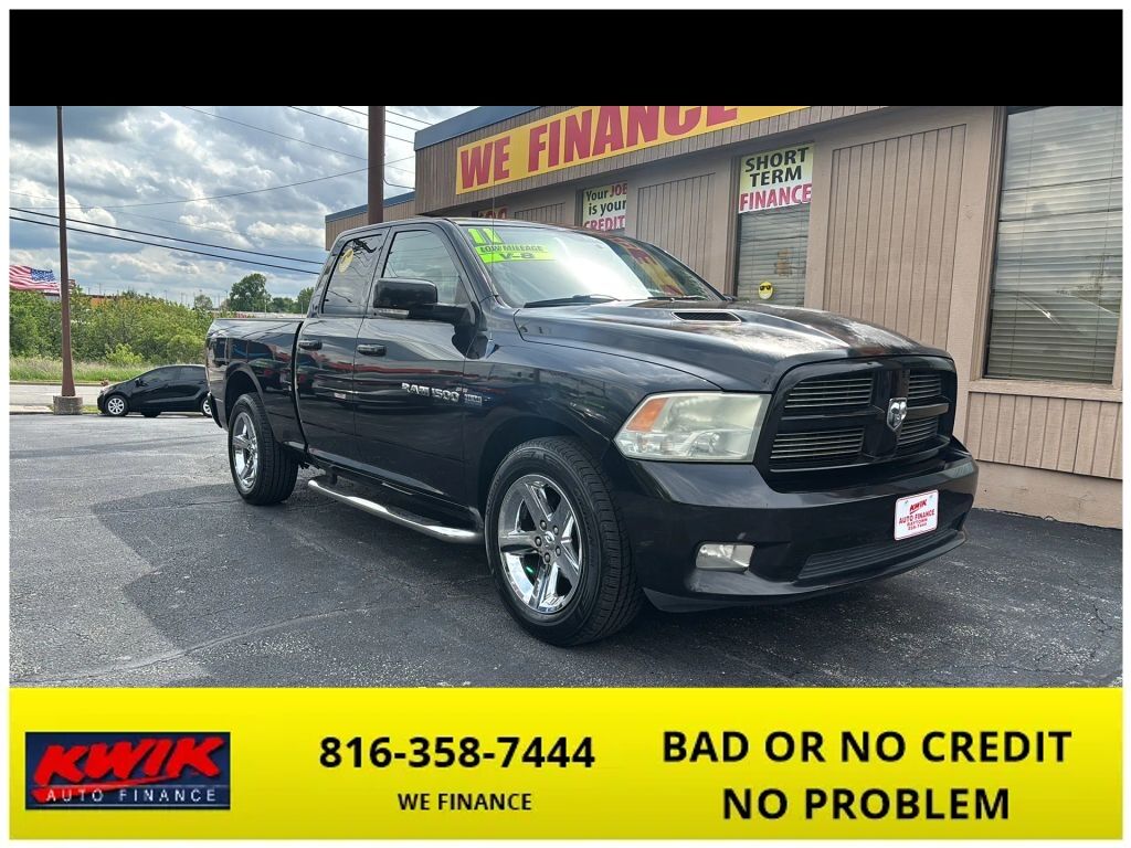 2011 DODGE Ram
