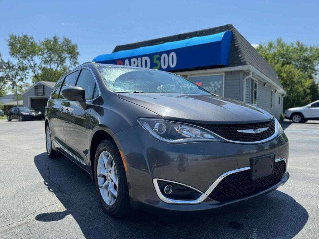2017 CHRYSLER Pacifica