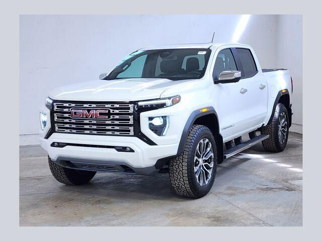 2023 GMC Canyon