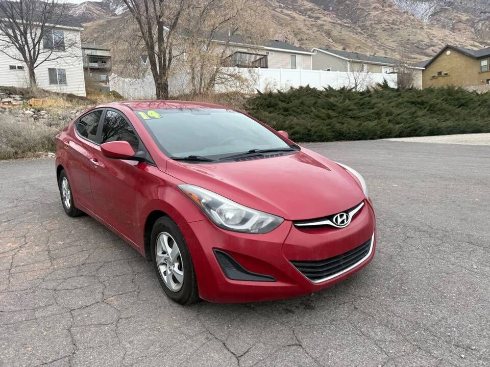 2014 HYUNDAI Elantra