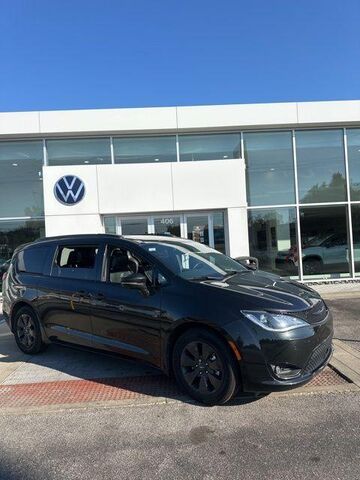 2020 CHRYSLER Pacifica