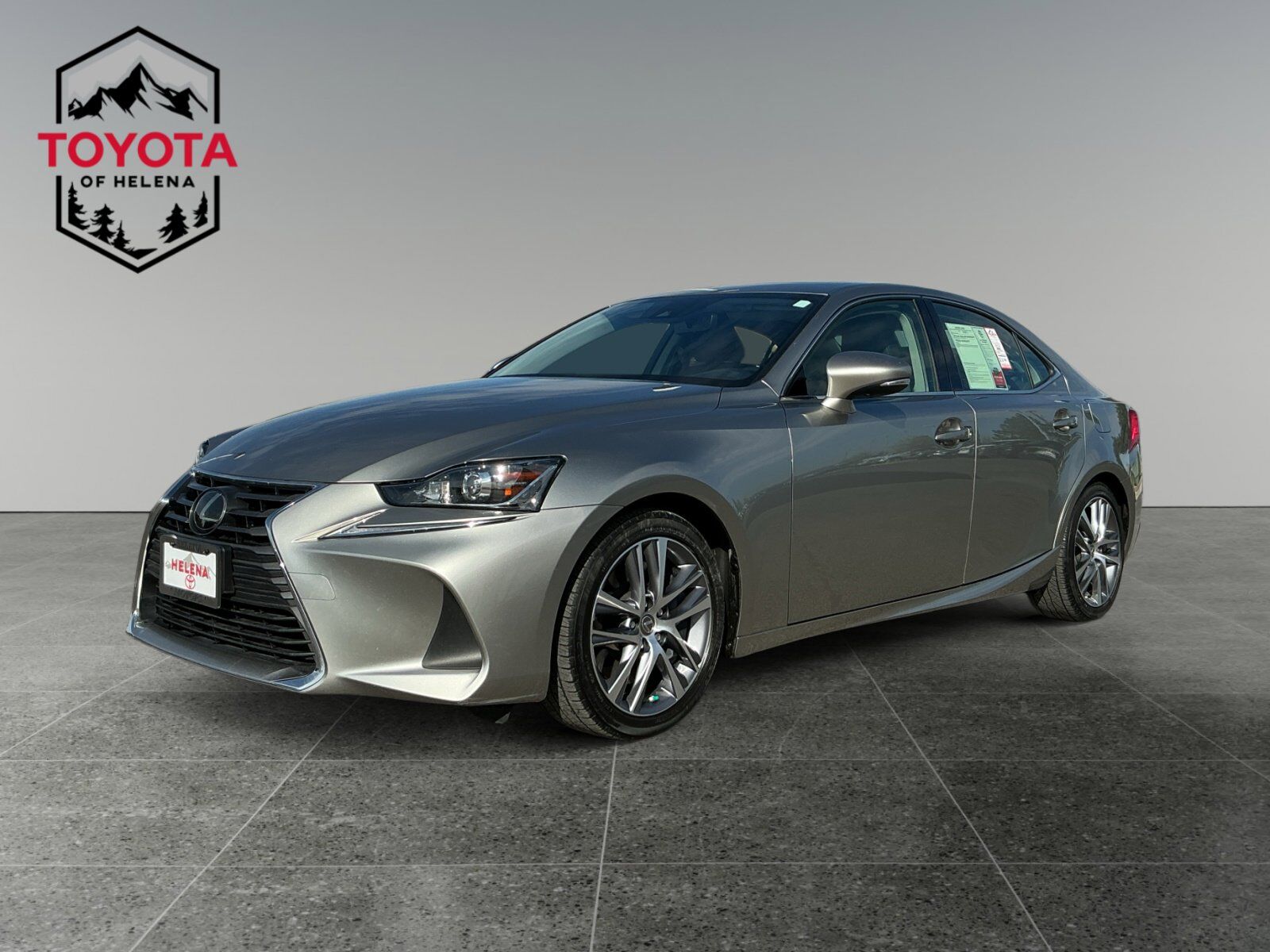 2018 LEXUS IS