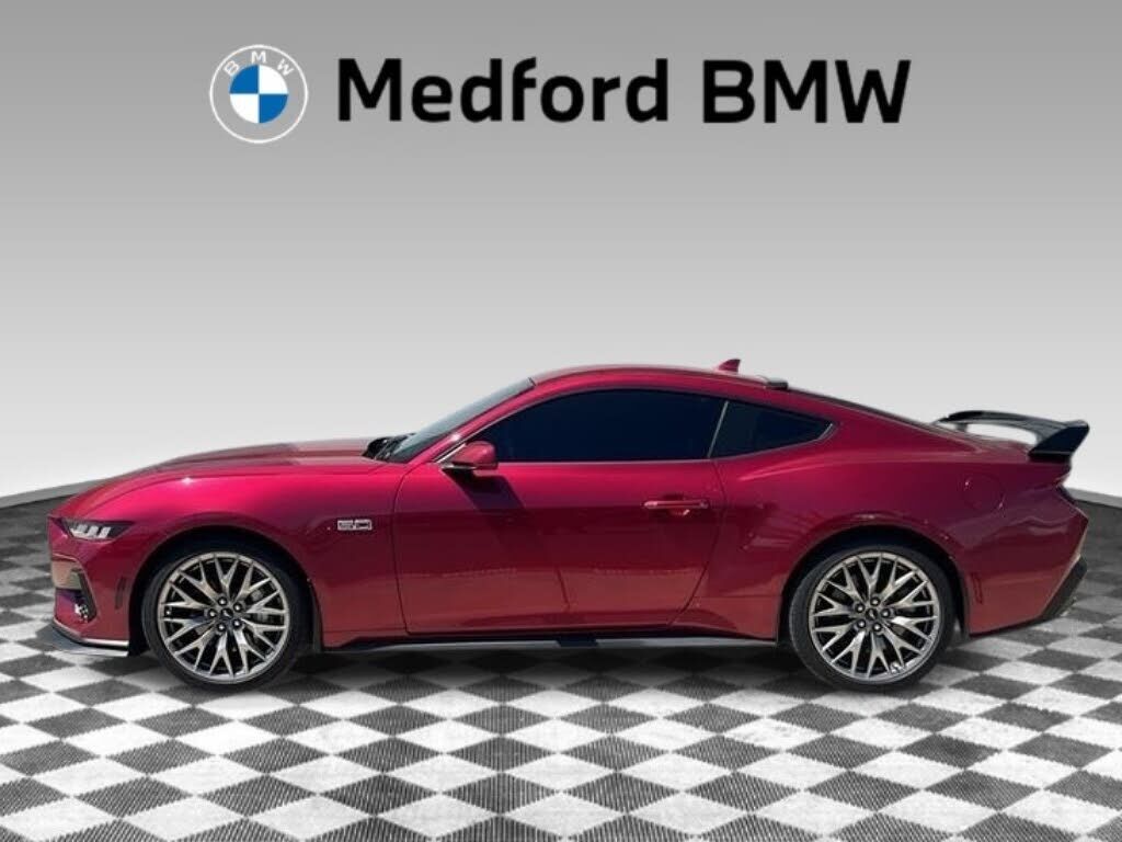 2025 FORD Mustang