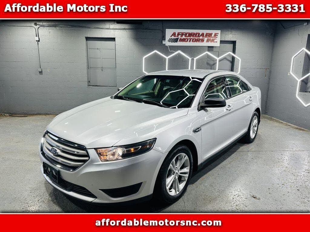 2017 FORD Taurus