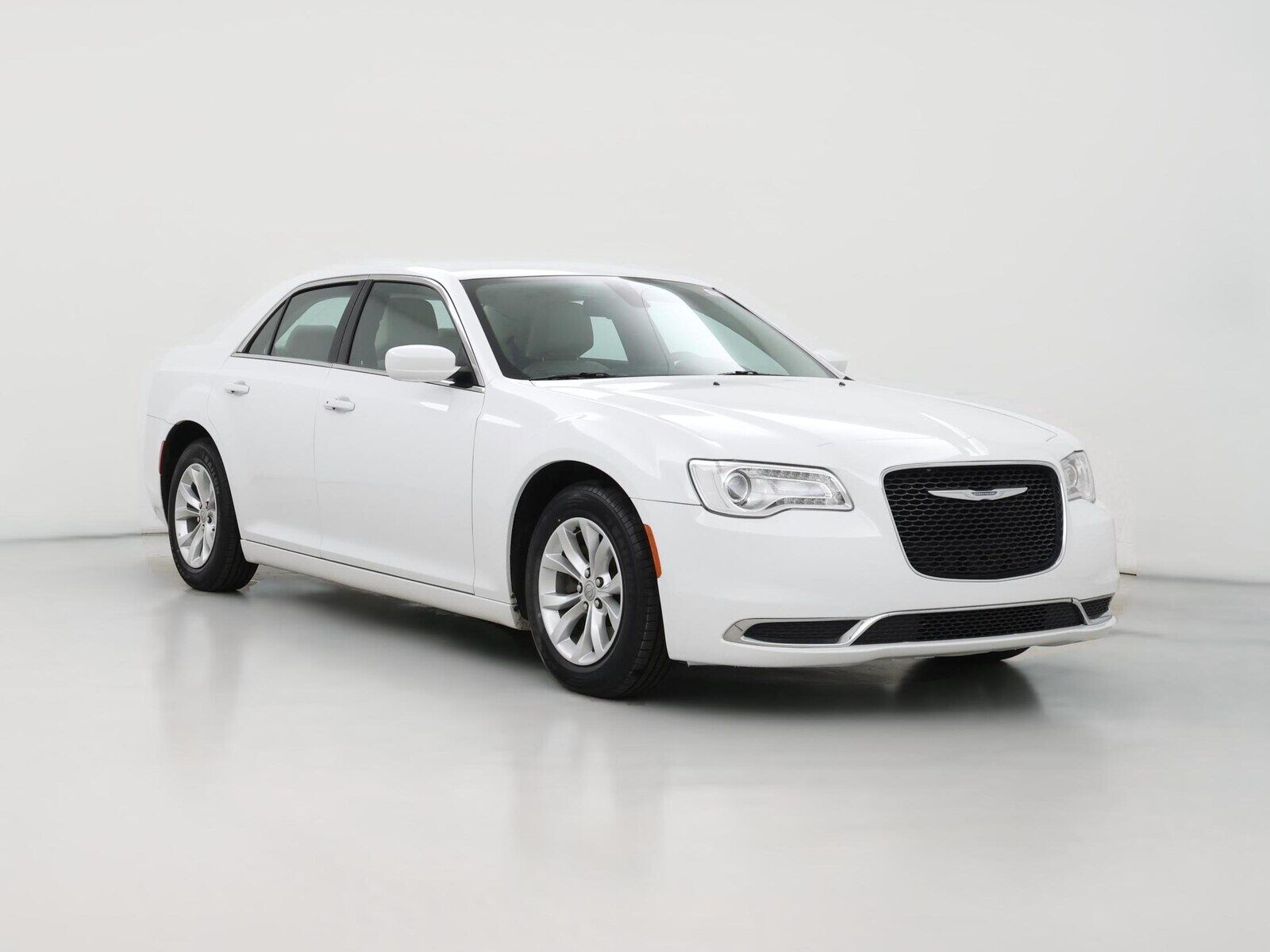 2015 CHRYSLER 300