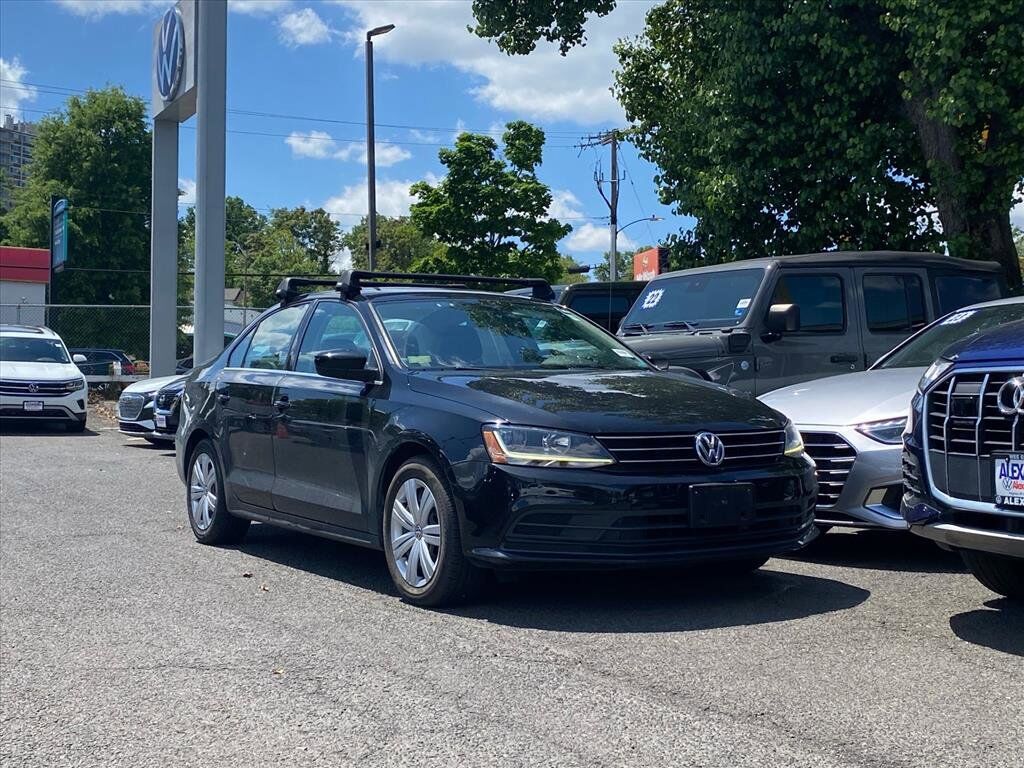 2017 VOLKSWAGEN Jetta