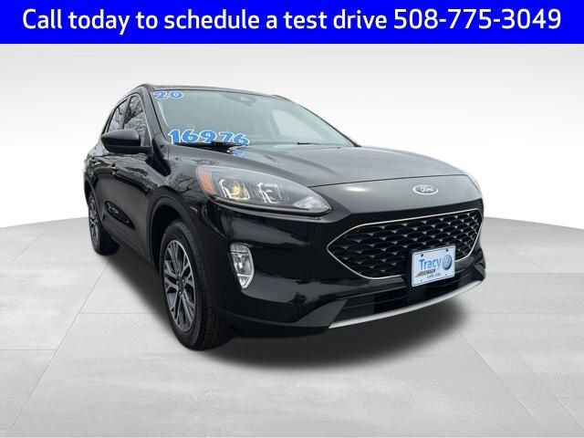 2020 FORD Escape