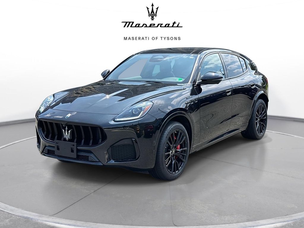 2025 MASERATI Grecale