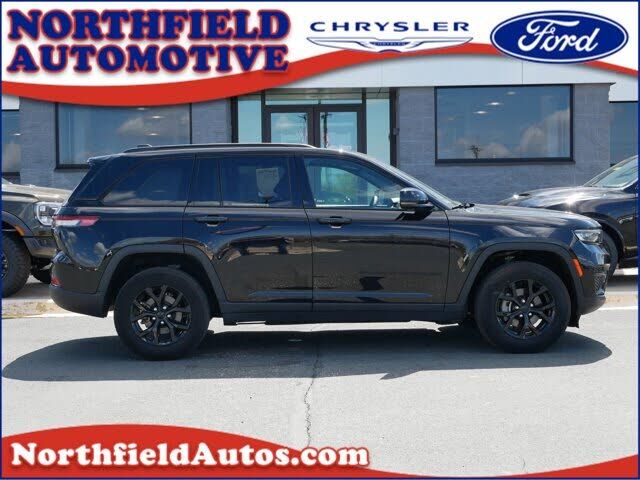 2024 JEEP Grand Cherokee