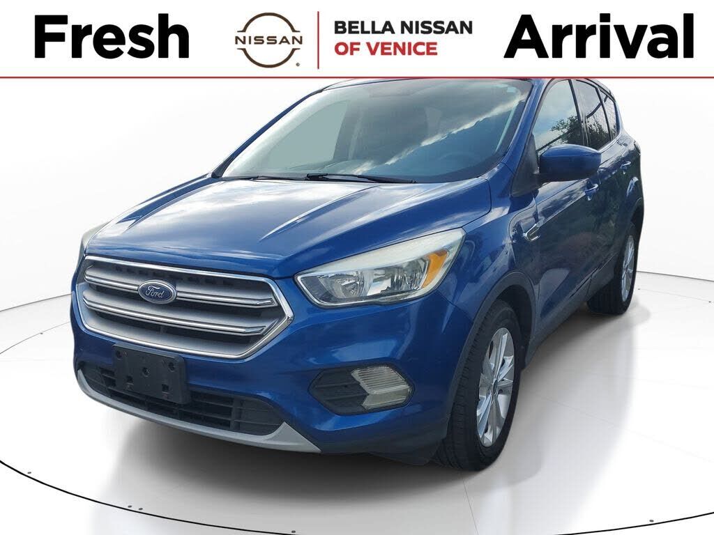 2017 FORD Escape