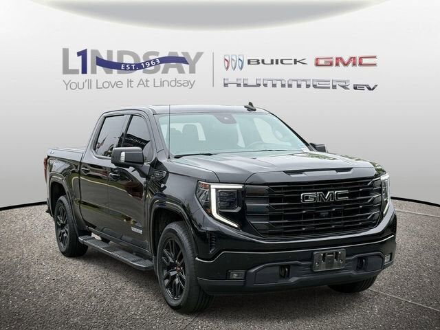 2023 GMC Sierra