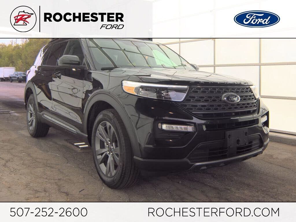 2023 FORD Explorer