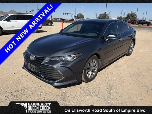 2019 TOYOTA Avalon