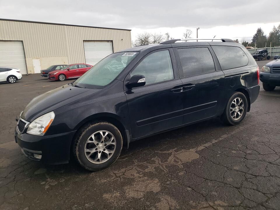2014 KIA Sedona