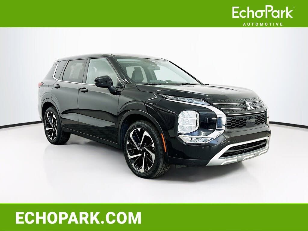 2024 MITSUBISHI Outlander