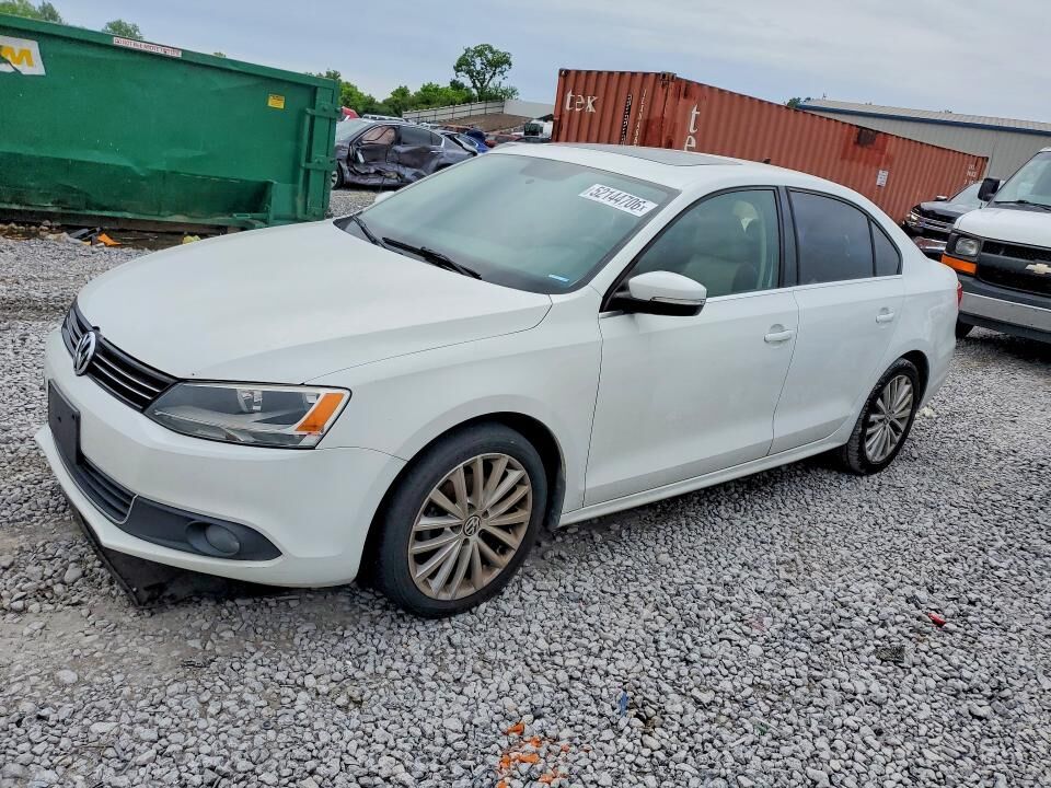 2014 VOLKSWAGEN Jetta