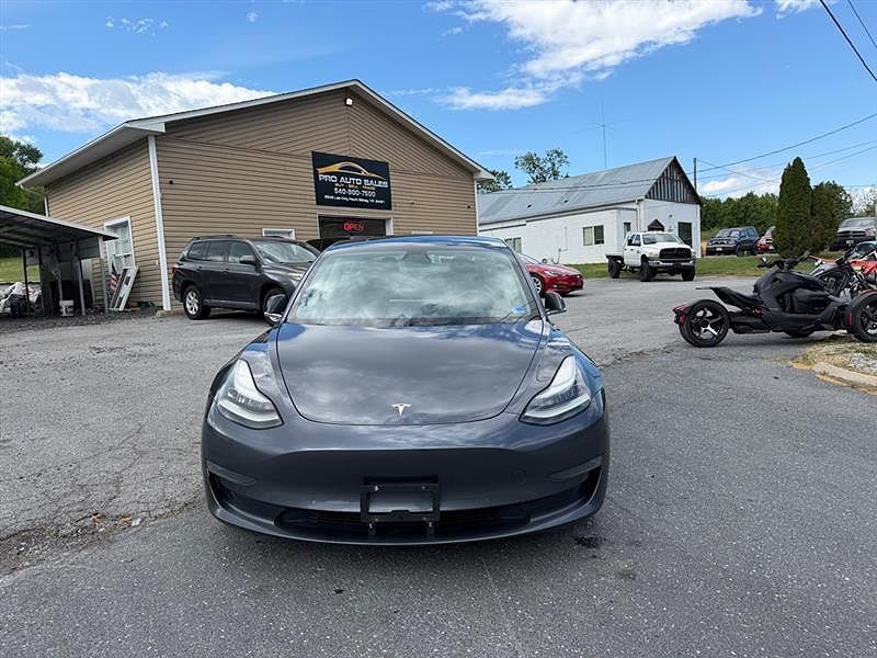 2019 TESLA Model 3