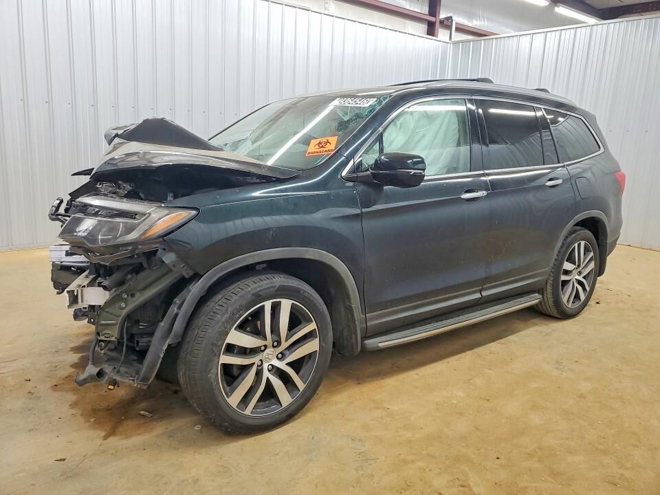 2017 HONDA Pilot