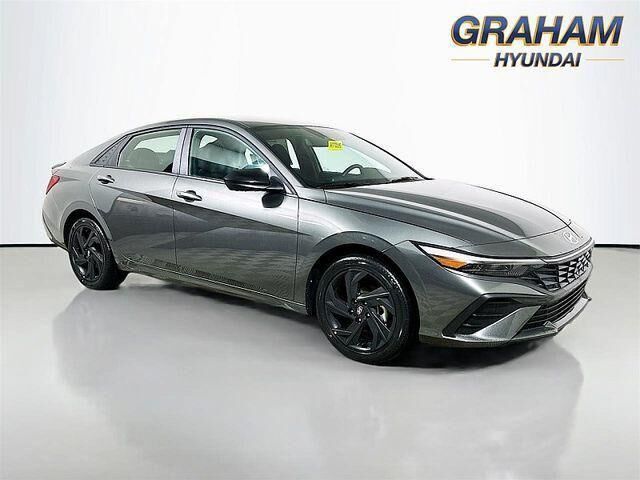 2026 HYUNDAI Elantra