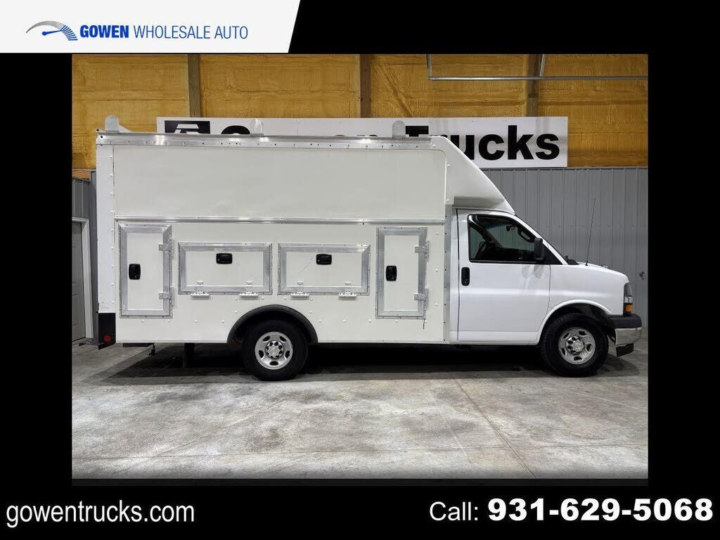 2019 CHEVROLET Express